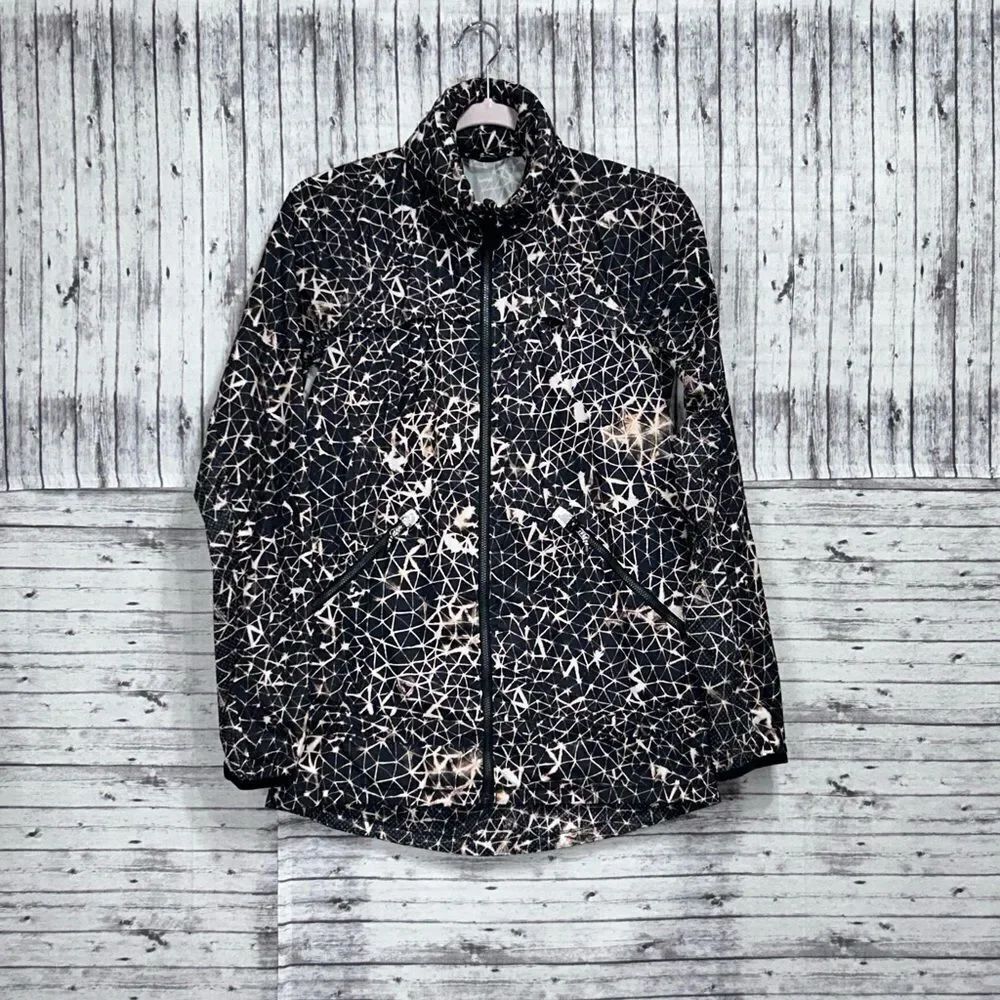 Lululemon Miss Misty Jacket II